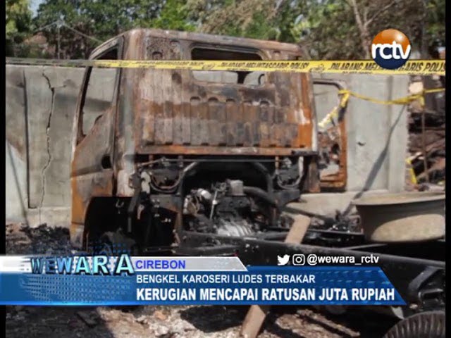 Bengkel Karoseri Ludes Terbakar Bengkel Karoseri Ludes Terbakar
