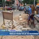 Pelebaran Jalan Persimpangan Terhambat Reklame Yang Belum Dibongkar