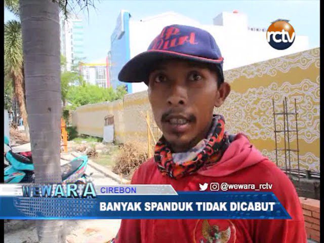 Proyek Trotoar Jalan Tuparev Carut Marut