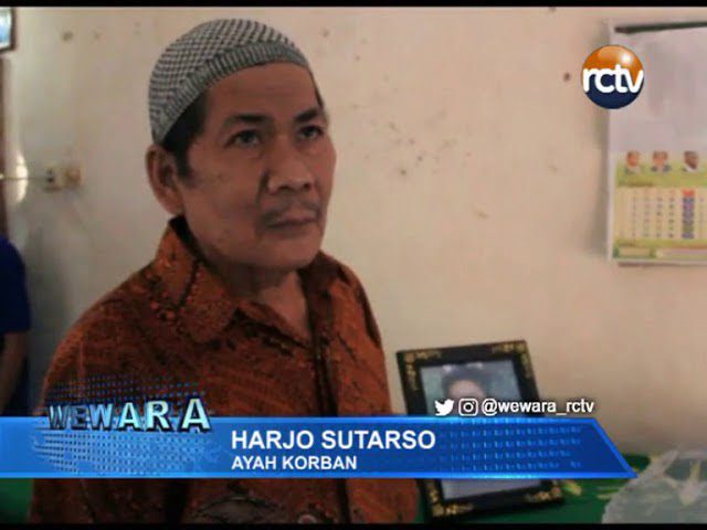 Korban Pabrik Petasan Dimakamkan Korban Pabrik Petasan Dimakamkan