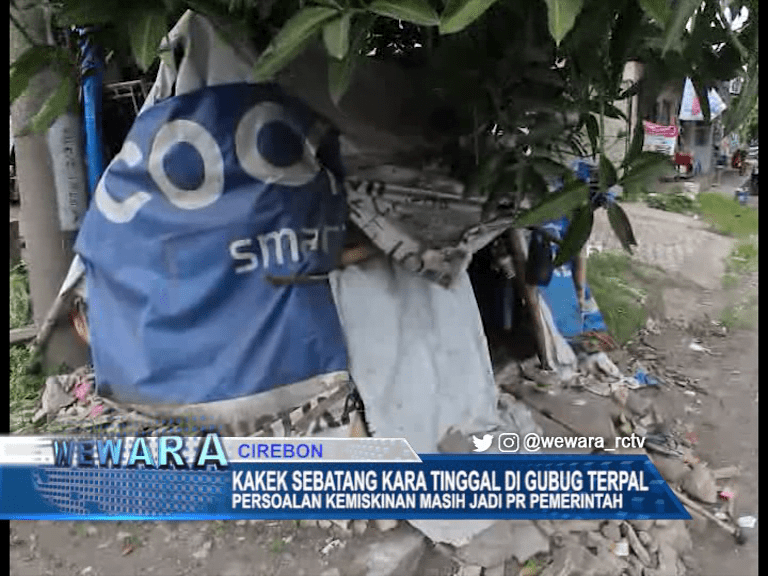 Miris, Kakek Sebatang Kara Tinggal di Gubug Terpal