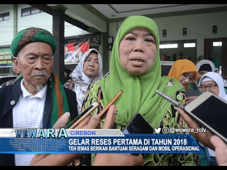 Teh Iemas Berikan Bantuan Seragam dan Mobil Operasional Teh Iemas Berikan Bantuan Seragam dan Mobil Operasional