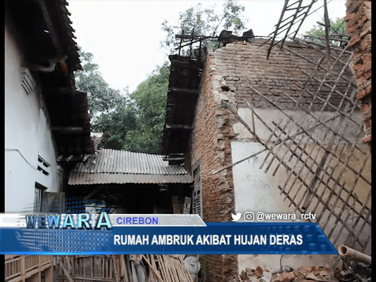 Rumah Ambruk Akibat Hujan Deras