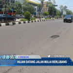 Hujan Datang Jalan Mulai Berlubang