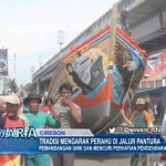 tradisi mengarak perahu