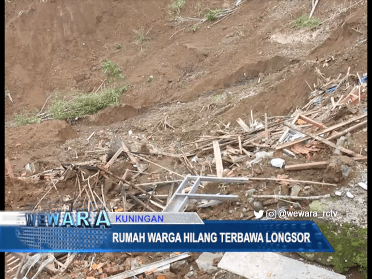 Rumah Warga Hilang Terbawa Longsor