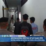 Aksi Mahasiswa Sweeping Setiap Ruang DPRD, Kecewa Karena Kehadiran Dan Kinerja Belum Maksimal