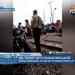 Mobil Terserempet Kereta Di Perlintasan Tanpa Palang Pintu