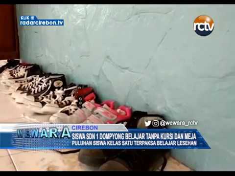 Siswa SDN 1 Dompyong Belajar Tanpa Kursi Dan Meja