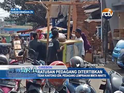 Ratusan Pedagang Ditertibkan