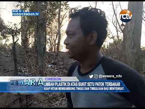 Limbah Plastik Di Atas Bukit Setu Patok Terbakar