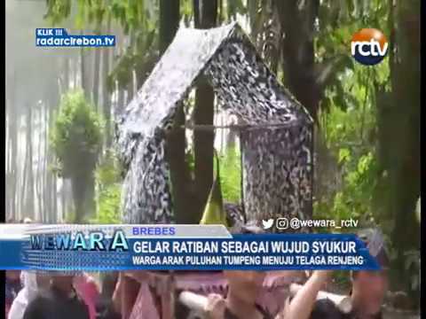 Gelar Ratiban Sebagai Wujud Syukur, Warga Arak Puluhan Tumpeng Menuju Telaga Renjeng Gelar Ratiban Sebagai Wujud Syukur, Warga Arak Puluhan Tumpeng Menuju Telaga Renjeng