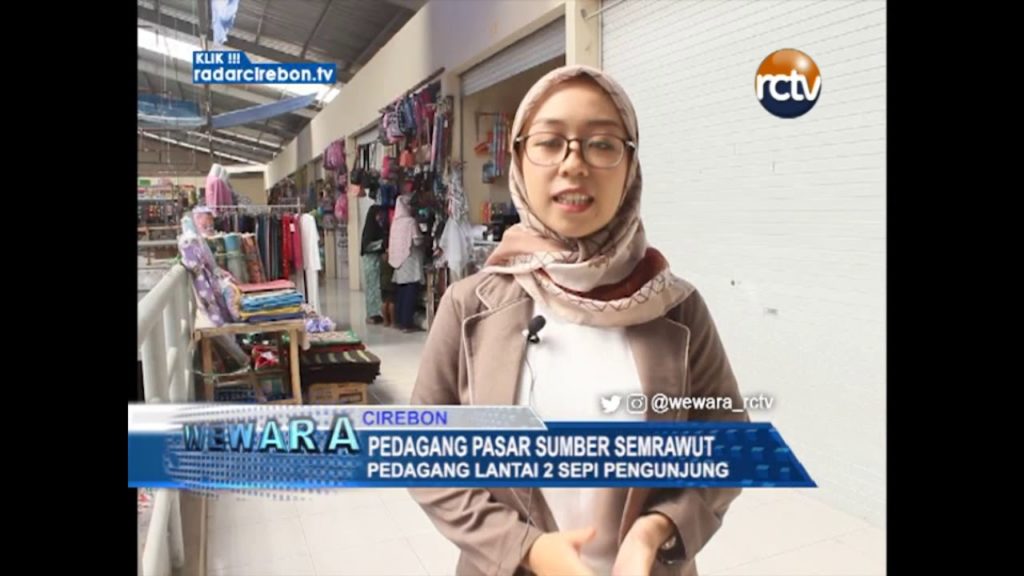 Pedagang Pasar Sumber Semrawut