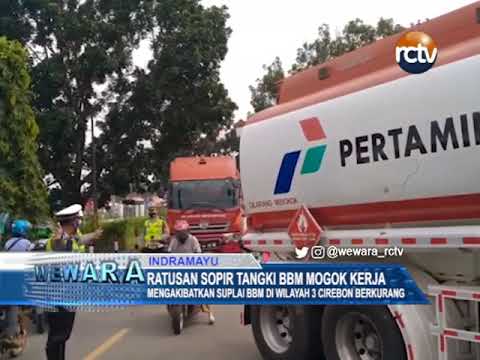 Ratusan Sopir Tangki BBM Mogok Kerja