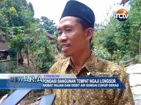 Pondasi Bangunan Tempat Ngaji Longsor