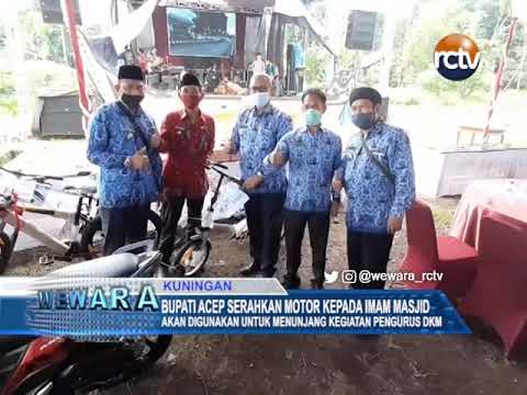 Bupati Acep Serahkan Motor kepada Imam Mesjid