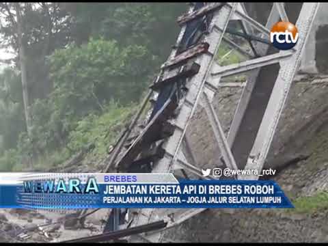 Jembatan Kereta Api di Brebes Roboh