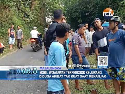 Mobil Wisatawan Terperosok ke Jurang
