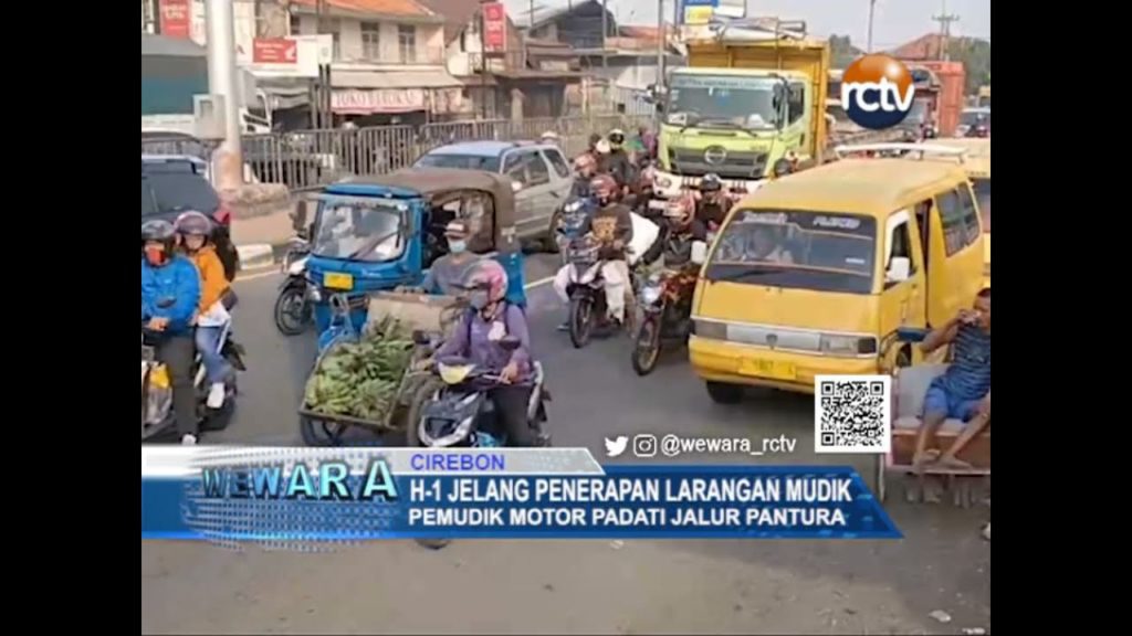 Pemudik Motor Padati Jalur Pantura