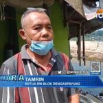 Warga Mengosongkan Rumah