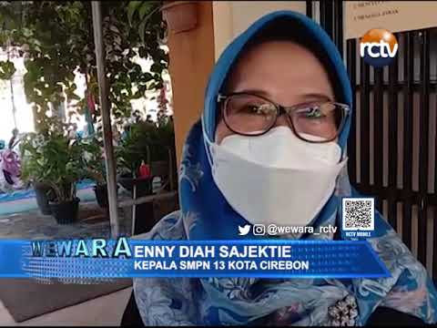 SMPN 13 Bagikan Santunan Yatim Piatu