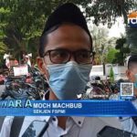 Ratusan Buruh Berunjuk Rasa di Kantor Bupati