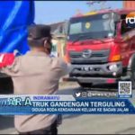 Truk Gandengan Terguling