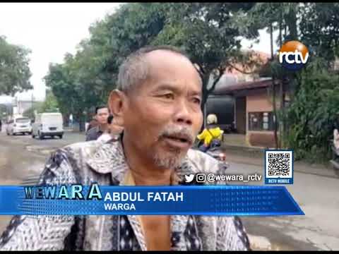Jalan Rusak Rawan Menyebabkan Kecelakaan