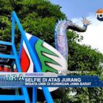 Selfie di Atas Jurang