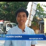 Gapura Unik dari Botol Bekas