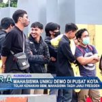 Mahasiswa Uniku Demo di Pusat Kota