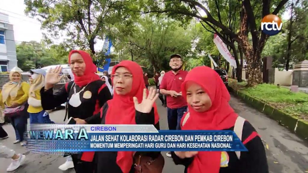 Jalan Sehat Kolaborasi Radar Cirebon dan Pemkab Cirebon