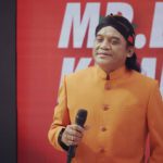 Didi Kempot menjadi salah satu penyanyi legendaris di Indonesia. Semua lagu-lagunya sukses di pasaran salah satunya yang berjudul Banyu Langit