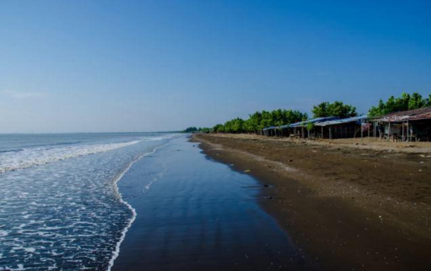 Pantai Randusanga, salah satu wisata kekinian yang menarik di Brebes