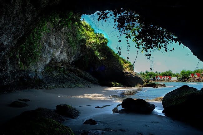 Ini dia 3 Deretan Pantai Pasir Putih di Kebumen yang Menarik Buat Kamu Kunjungi