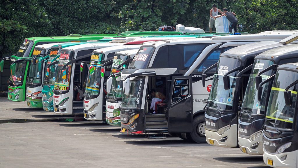 Siap Mudik? Ini Daftar & Tarif Tiket Bus Jakarta Cirebon