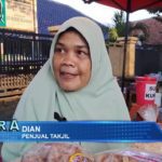 Berburu Takjil di Jalan KS Tubun