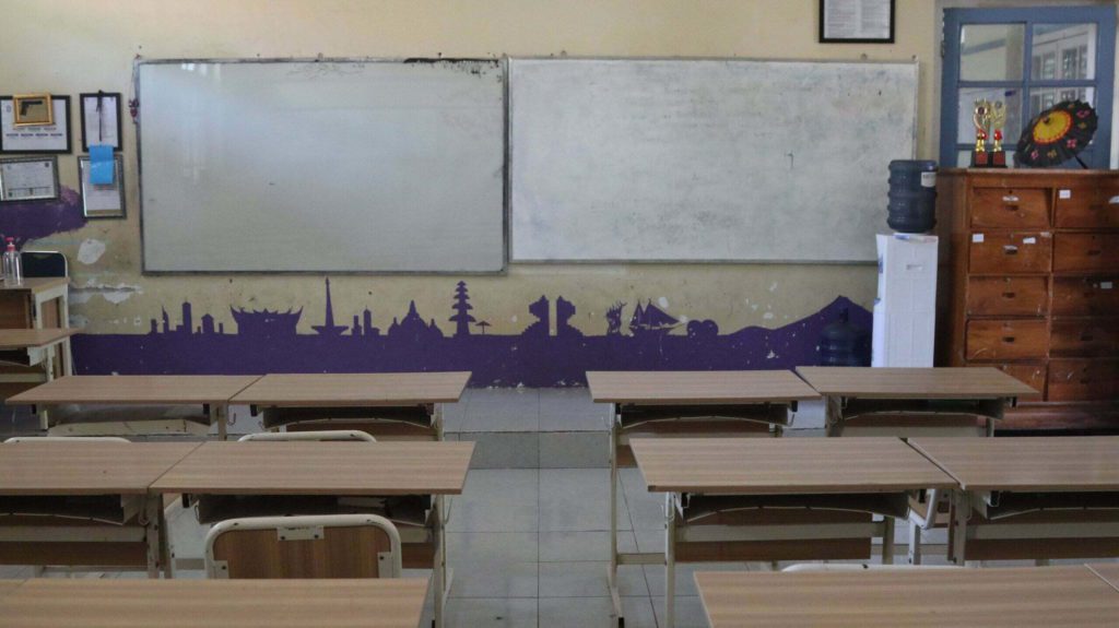 Catat! Ini Dia Materi Bahasa Sunda Kelas 3 Untuk PTS Semester Genap