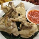 Ayam Pop salah satu Daftar Menu Masakan padang yang banyak di gemari.