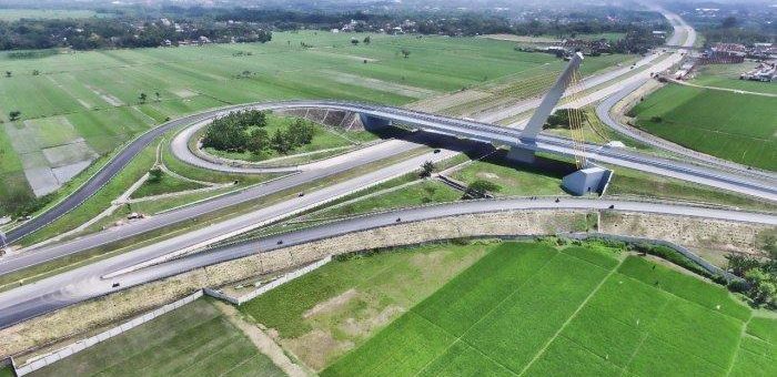 Pembangungan proyek jalan tol Cilacap Jogja membuat beberapa desa di wilayah di Kabupaten Kebumen terdampak