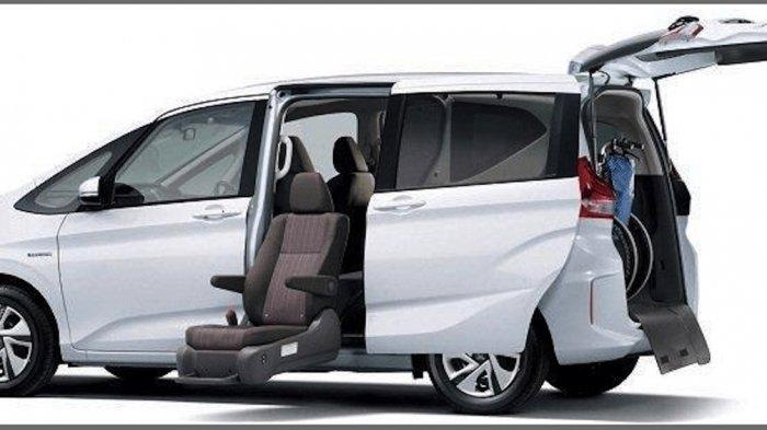 Harga honda freed 2014