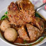 Hayu Orang Tasikmalaya, Makan Bakso Beranak di Sini Sampe Kenyang