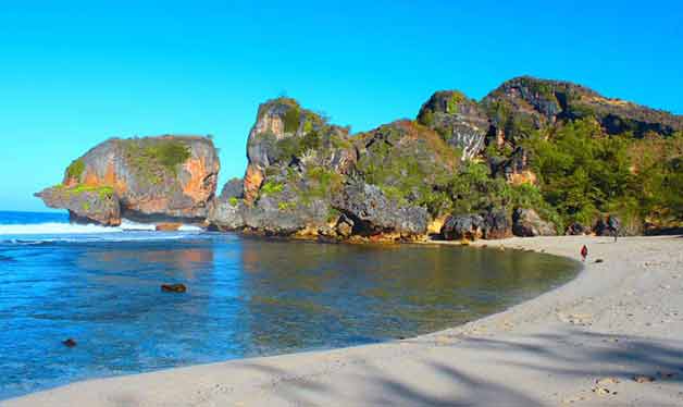 Pantai Siung Gunung Kidul/mytrip123.com