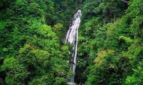 curug yang sejuk di majalengka