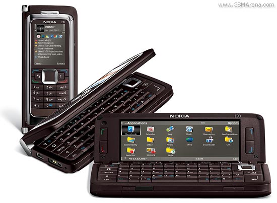 Nokia E90 (Foto : GSM Arena)