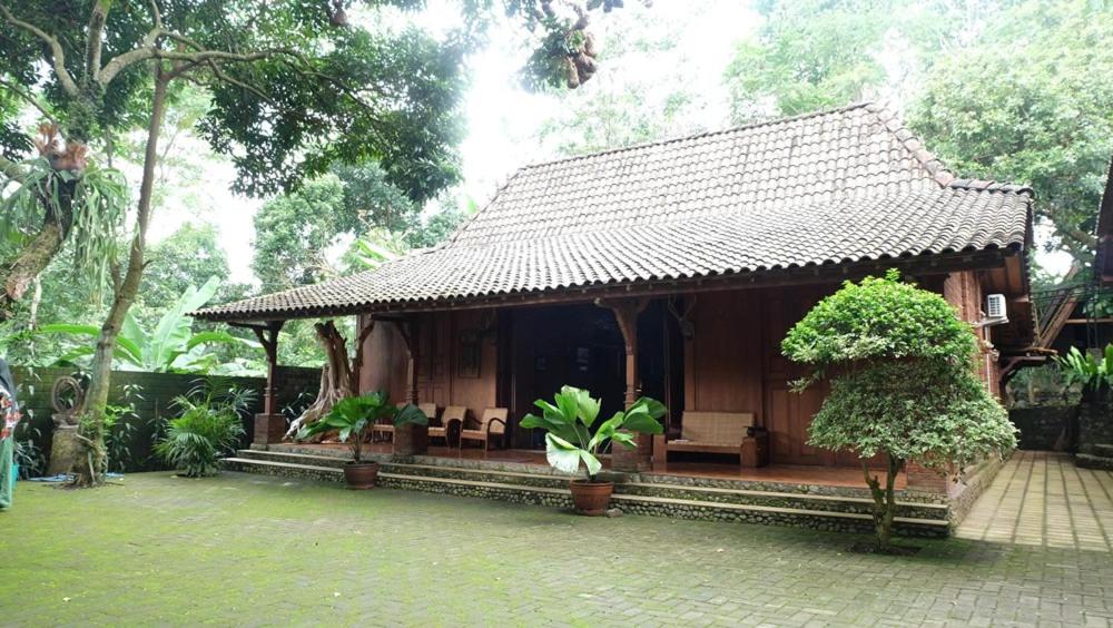 Villa di Bandungan Untuk Rombongan