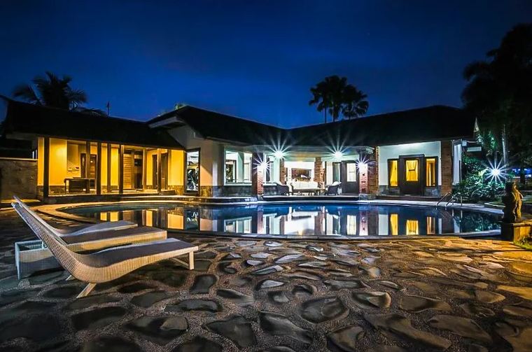 Foto: Tiket.com/villa petra ungaran.