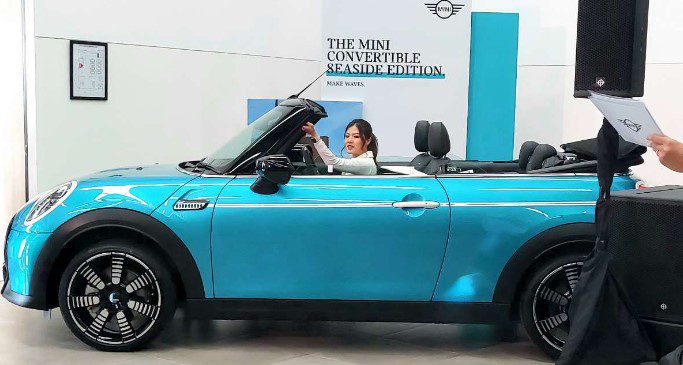 Tetangga Kepanasan! Saya Beli Mobil Mini Cooper Harga Kredit