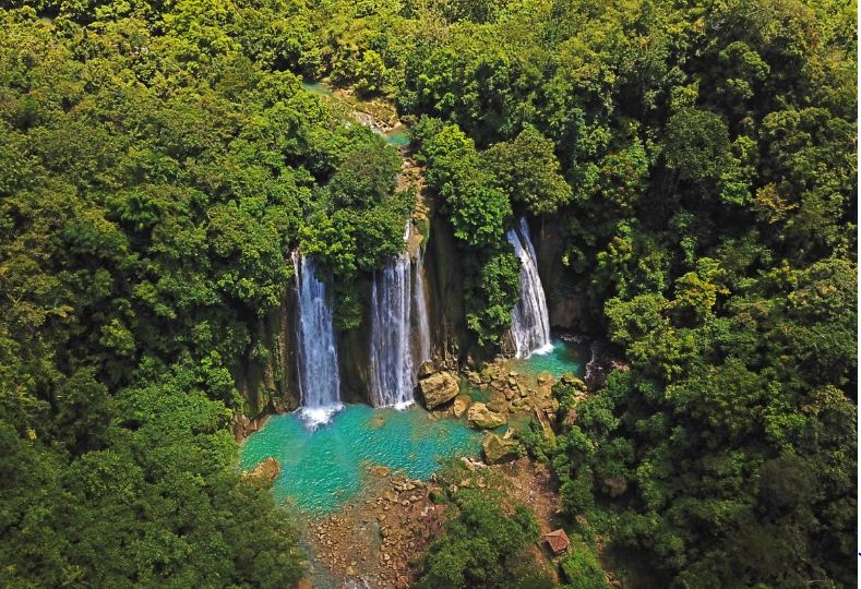 Curug Cikaso/ getlost.id