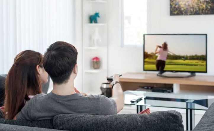 MURAH BANGET! Harga Smart TV 24 inch Cocok Buat Nonton Berita